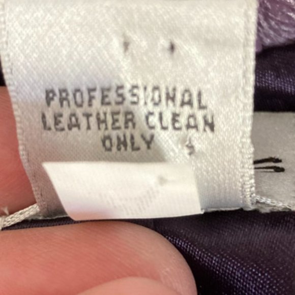 Chico's Ostrich Leather Jacket- size 4 (Chico's -0-) - Picture 11 of 12